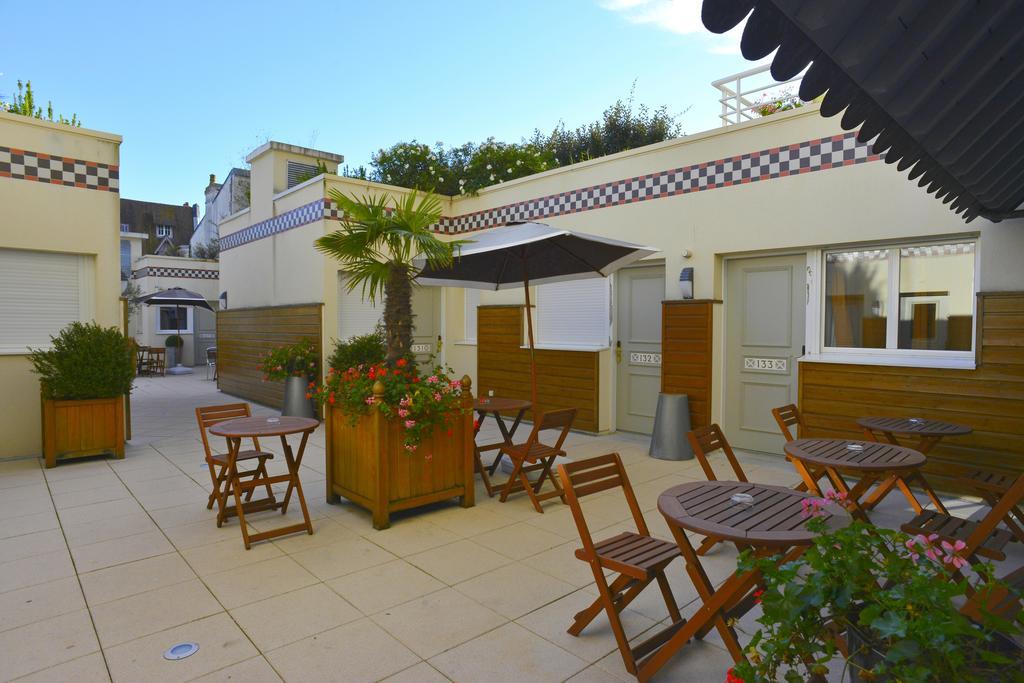 Almoria Hotel & Spa Deauville Exterior foto